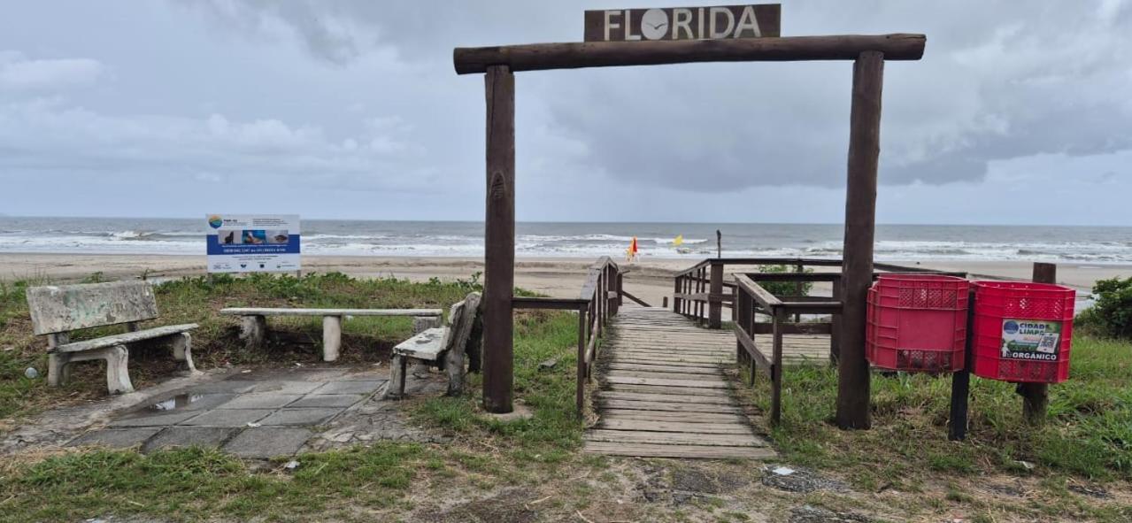 Casa 50 Metros Da Praia Matinhos Ngoại thất bức ảnh